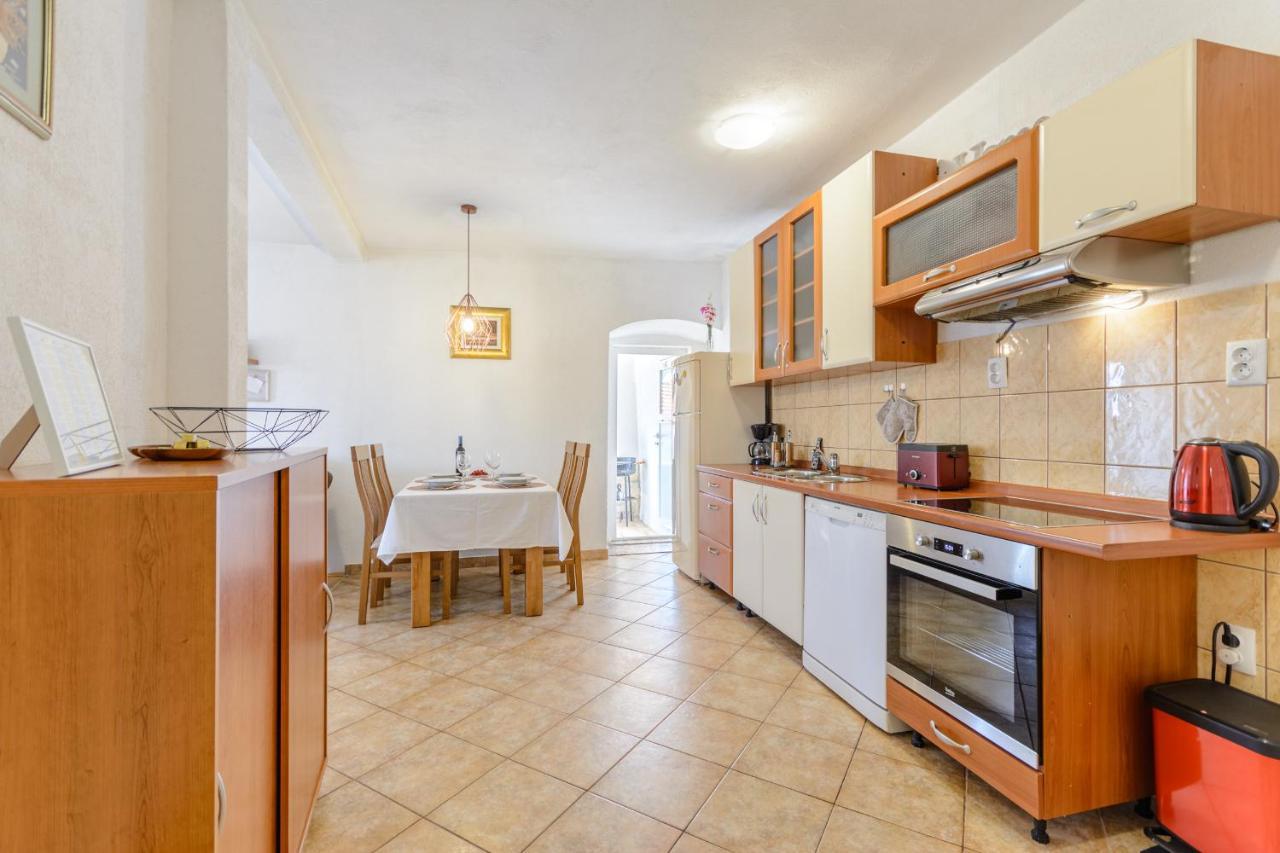 Apartman Mare Milna  Esterno foto