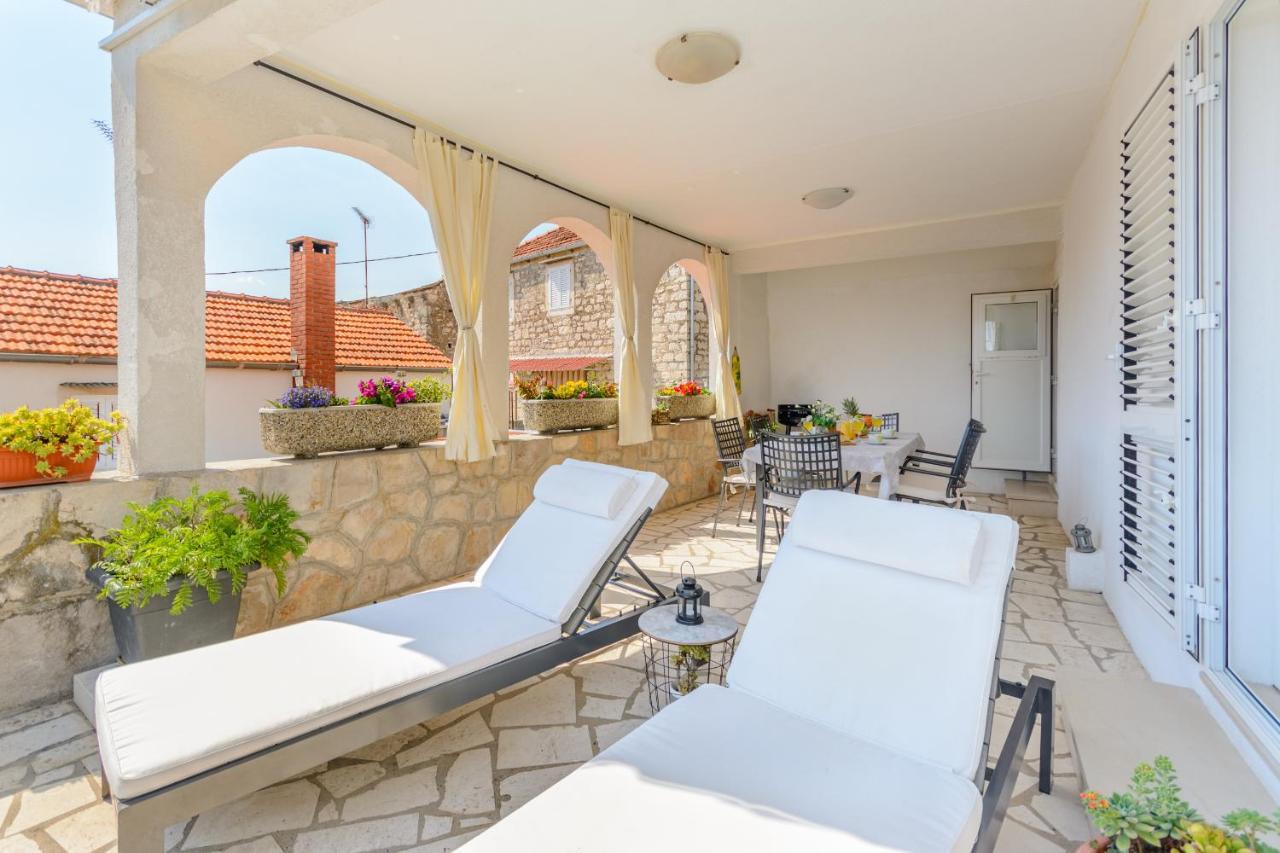 Apartman Mare Milna  Esterno foto