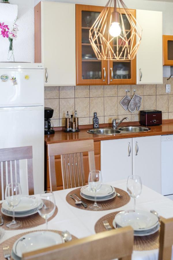 Apartman Mare Milna  Esterno foto